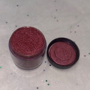 “Accent Red” MAC Pigment